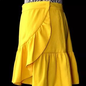 Essentiel Ruffled Wrap MiniTextured Tulip Skirt 38